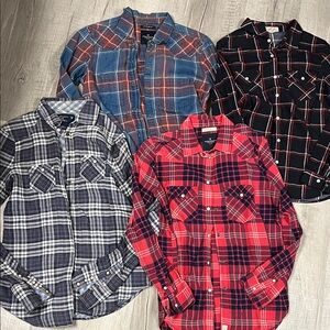 American Eagle women’s Plaid flannel Button-Up Shirt lot XS